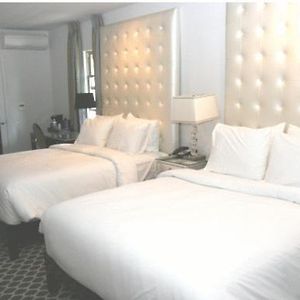 Zimmer mit Queensize-Bett